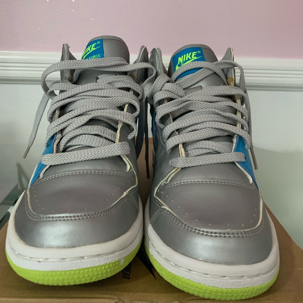 Nike Court Force Hi Basic